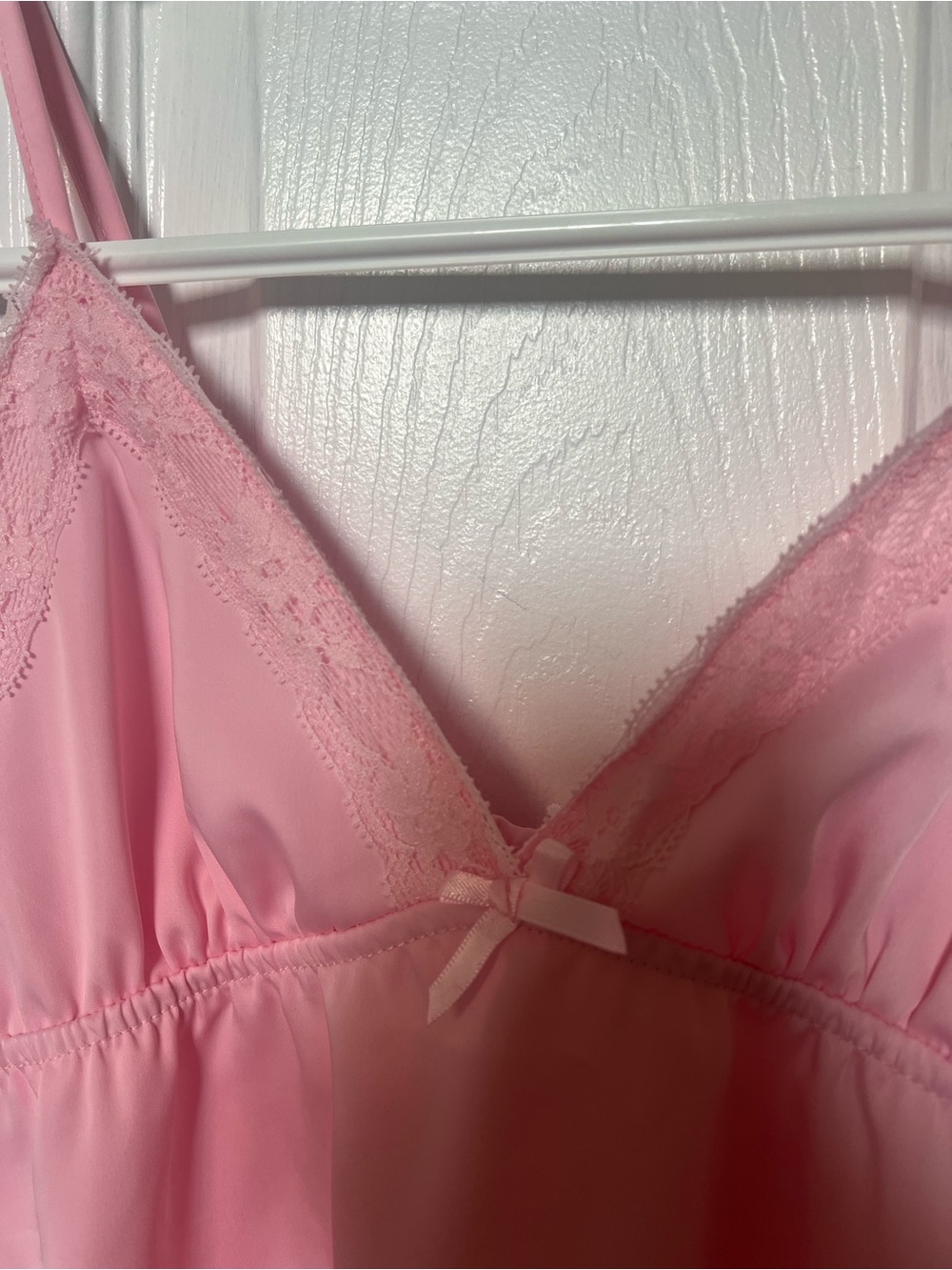 Harlow pink satin top - Picture 2 of 3
